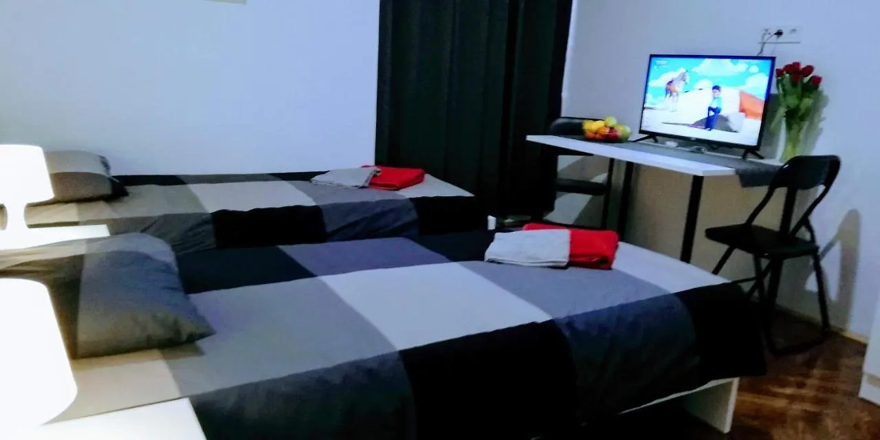 Pula Center Green Park Apartments And Rooms 0*,