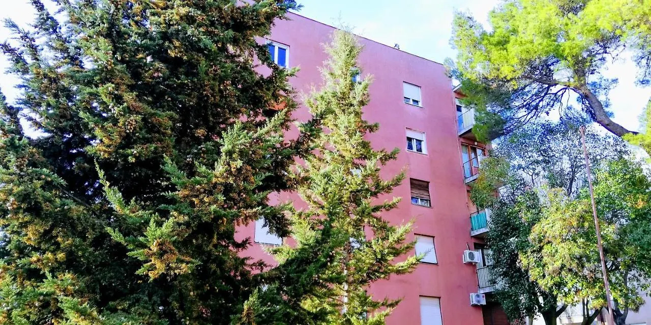 Pula Center Green Park Apartments And Rooms 0*,