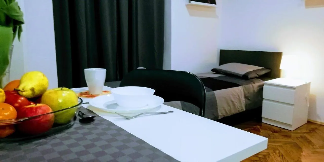 Pula Center Green Park Apartments&Rooms